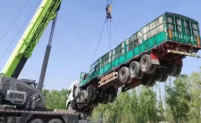 韩城道路脱困救援案例